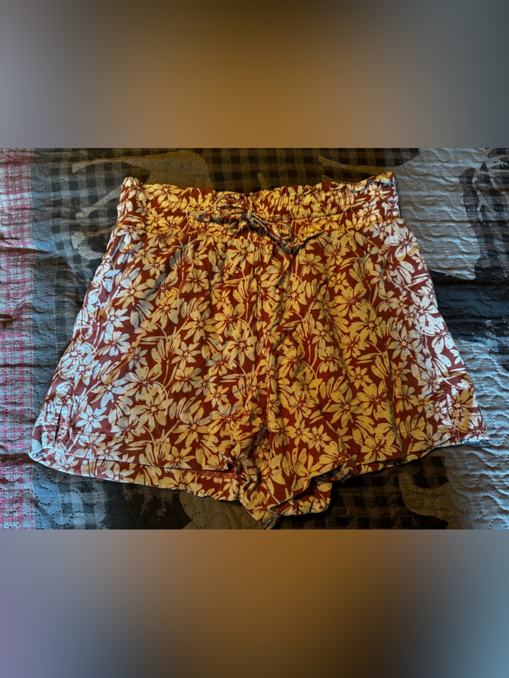 Abercrombie & Fitch Rust Floral Shorts Small